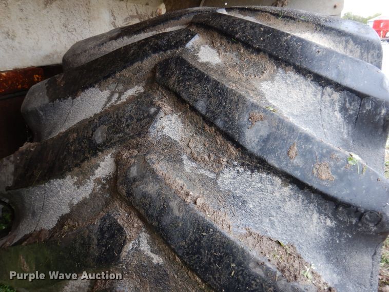 image for item DL5760 Case IH Titan FLX3300B  spreader