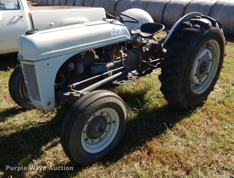image for item DM0644 1944 Ford 2N  tractor