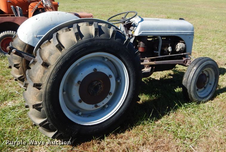 image for item DM0644 1944 Ford 2N  tractor