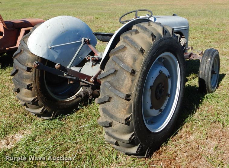 image for item DM0644 1944 Ford 2N  tractor