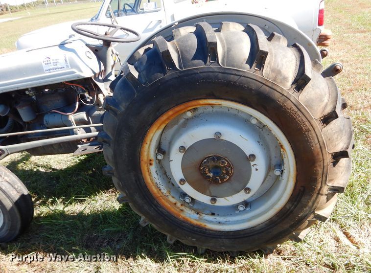 image for item DM0644 1944 Ford 2N  tractor