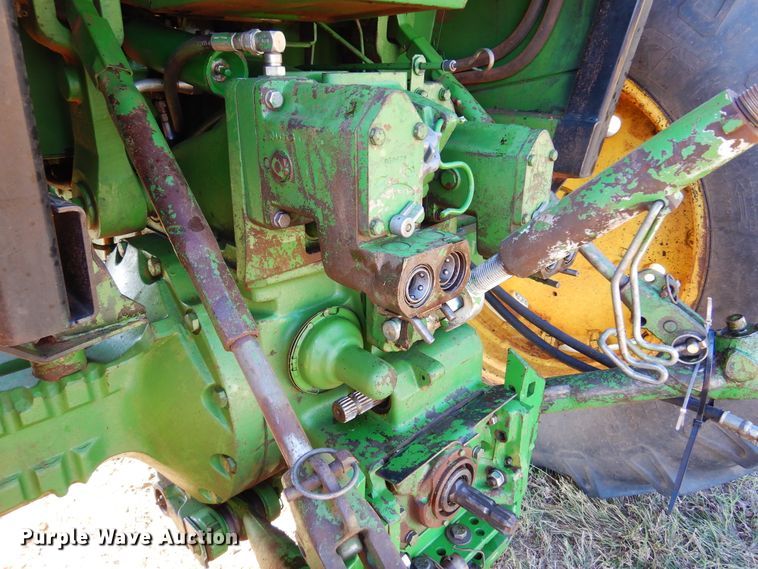 image for item DM5208 1979 John Deere 4240  tractor