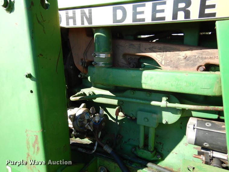 image for item DM5208 1979 John Deere 4240  tractor