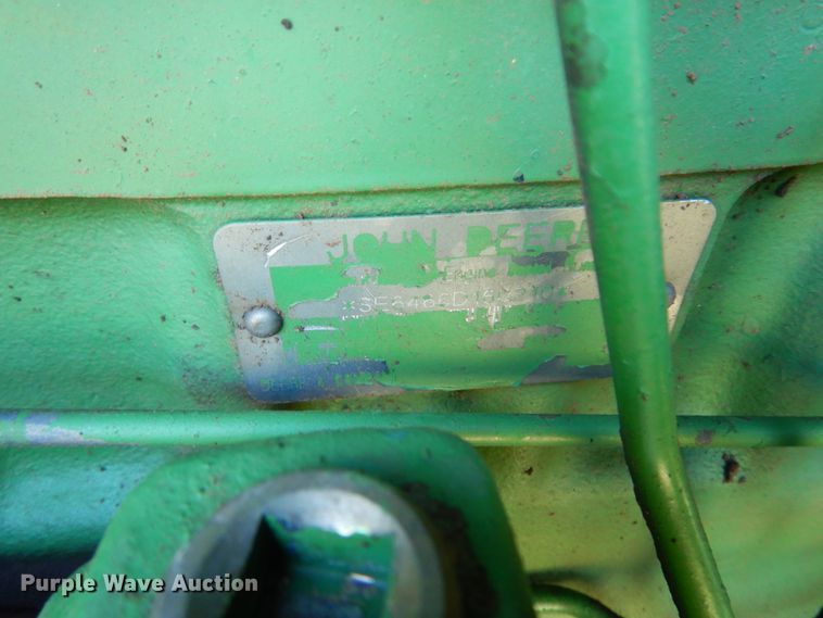 image for item DM5208 1979 John Deere 4240  tractor