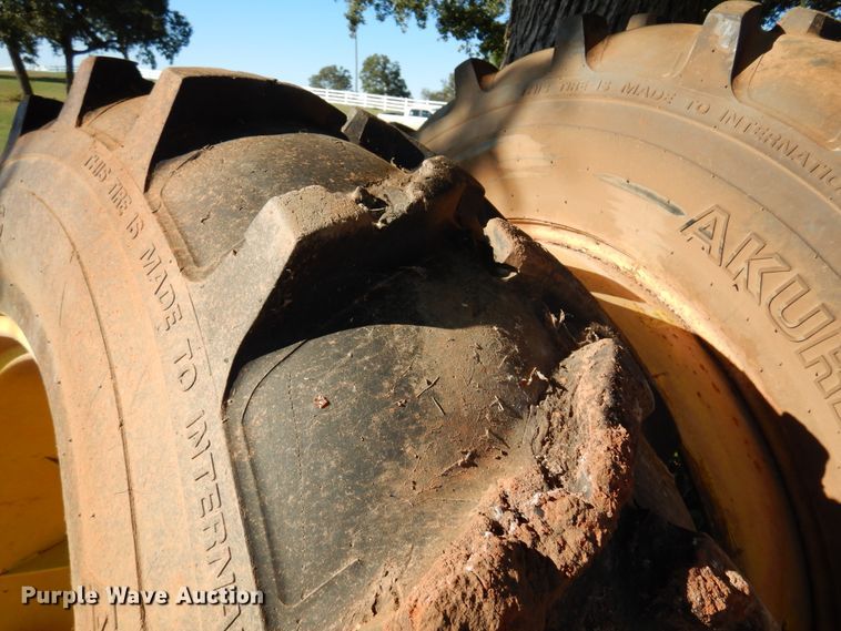 image for item DM5208 1979 John Deere 4240  tractor