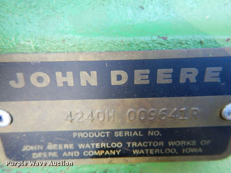 image for item DM5208 1979 John Deere 4240  tractor