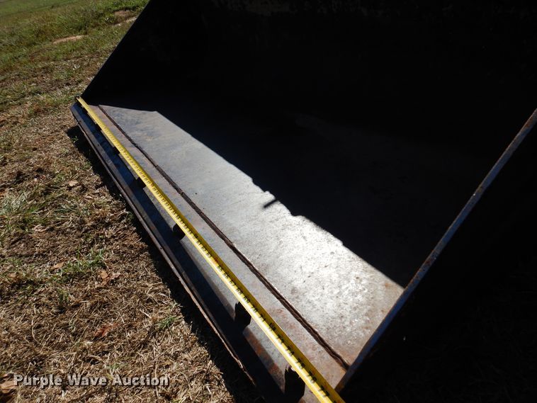 image for item DM5210 2013 John Deere 333E  tracked skid steer loader