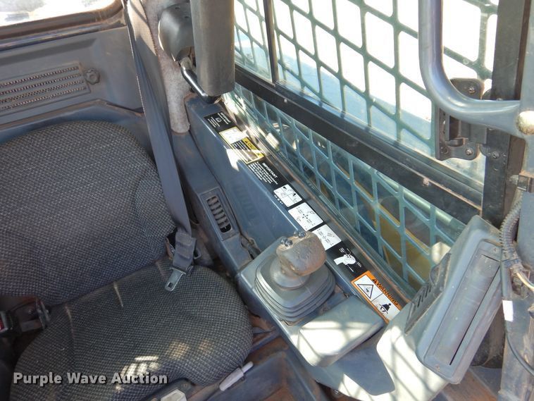 image for item DM5210 2013 John Deere 333E  tracked skid steer loader