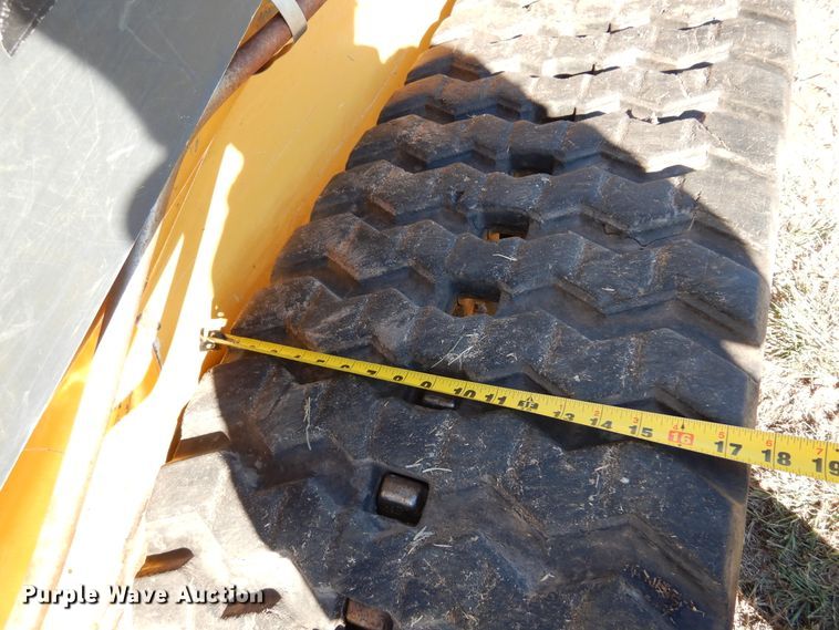 image for item DM5210 2013 John Deere 333E  tracked skid steer loader