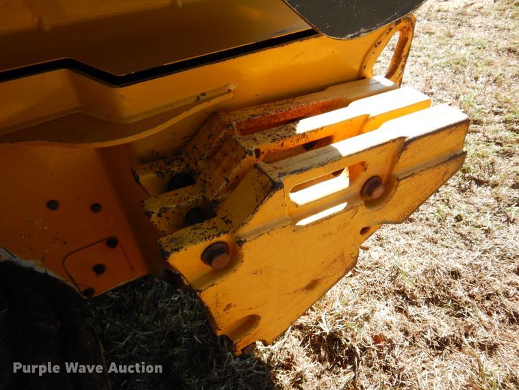 image for item DM5210 2013 John Deere 333E  tracked skid steer loader