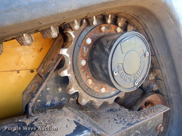 image for item DM5210 2013 John Deere 333E  tracked skid steer loader