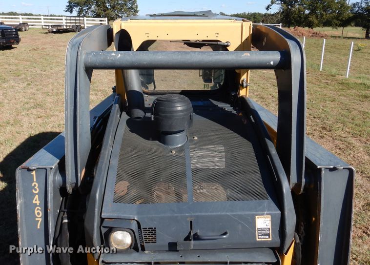 image for item DM5210 2013 John Deere 333E  tracked skid steer loader