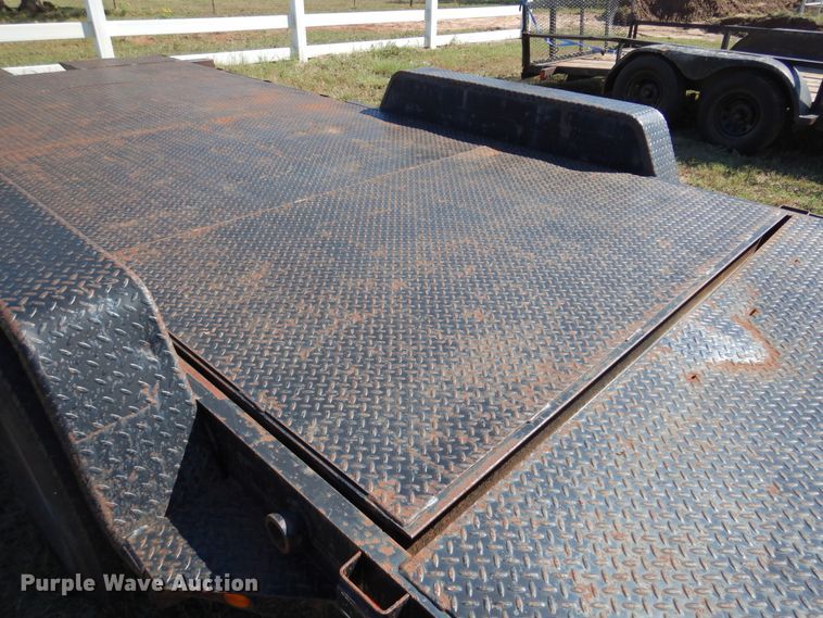 image for item DM5212 2010 Kaufman  tilt deck equipment trailer