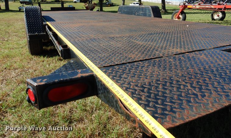 image for item DM5212 2010 Kaufman  tilt deck equipment trailer