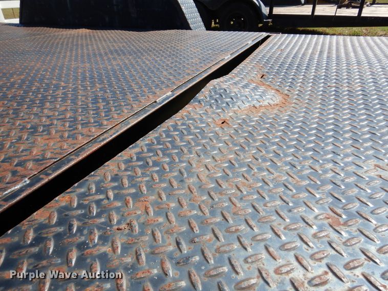 image for item DM5212 2010 Kaufman  tilt deck equipment trailer