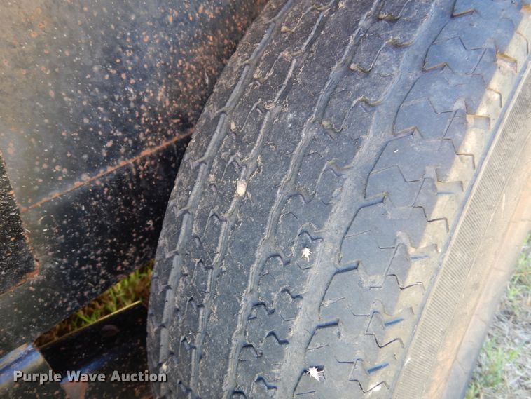 image for item DM5212 2010 Kaufman  tilt deck equipment trailer