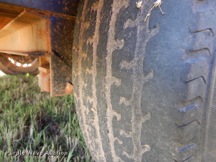 image for item DM5212 2010 Kaufman  tilt deck equipment trailer