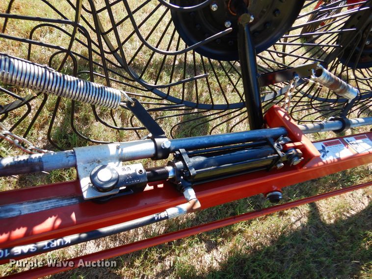 image for item DM5213 H&S HC4112  hay rake