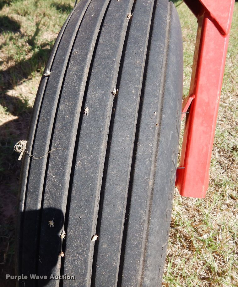 image for item DM5213 H&S HC4112  hay rake