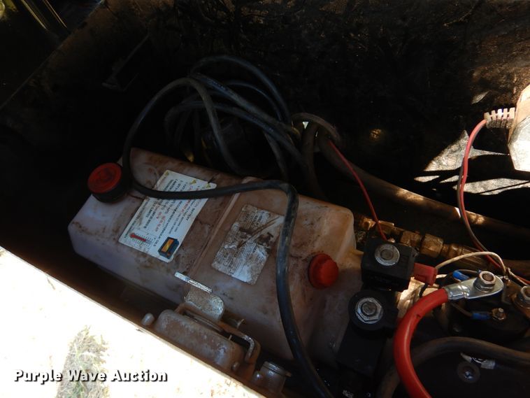 image for item DM5214 2014 Performance  end dump trailer