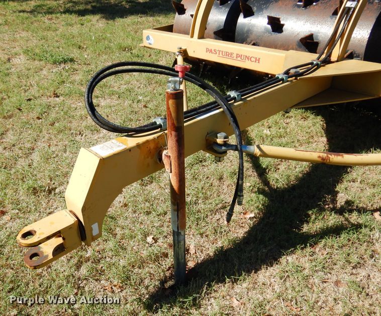image for item DM5221 Durabilt Pasture Punch  aerator