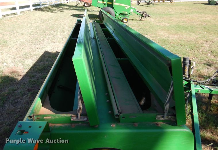 image for item DM5222 John Deere BD1113  grain drill