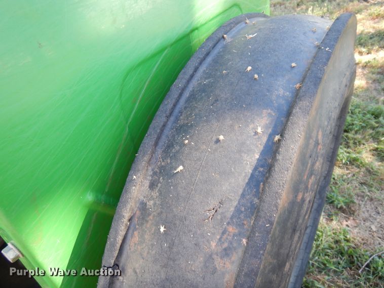 image for item DM5222 John Deere BD1113  grain drill