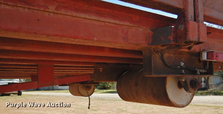 image for item DM8999 1980 International F1954  cotton module truck