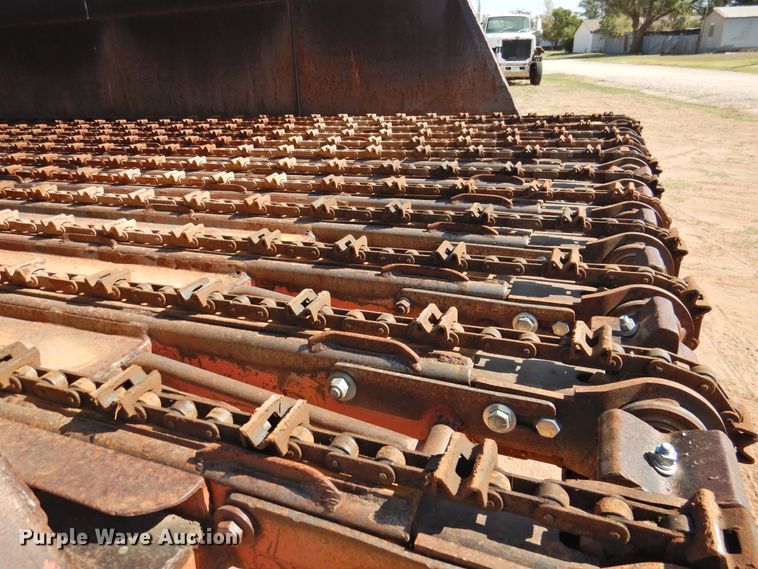 image for item DM8999 1980 International F1954  cotton module truck