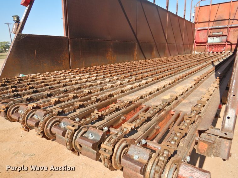 image for item DM8999 1980 International F1954  cotton module truck