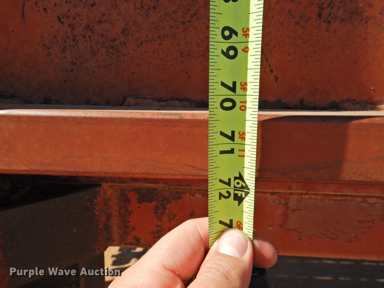 image for item DM8999 1980 International F1954  cotton module truck