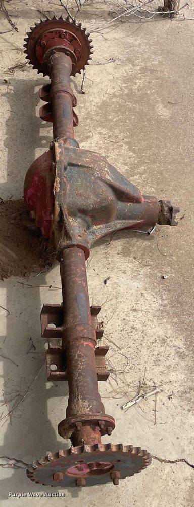 image for item DM8999 1980 International F1954  cotton module truck