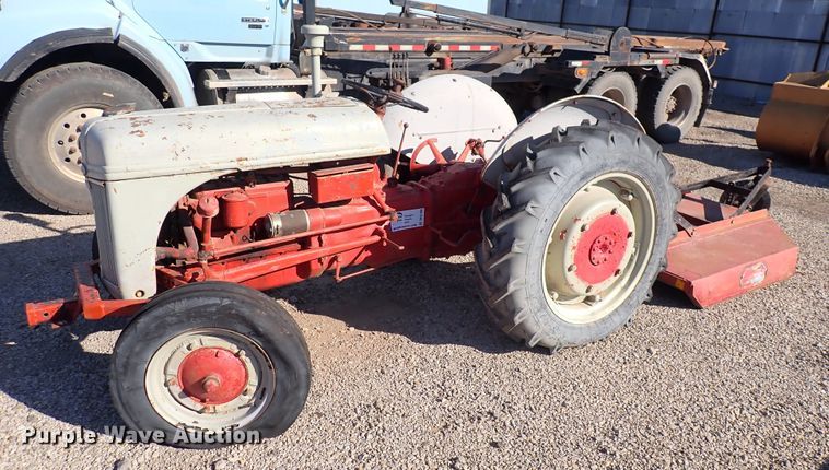 image for item DN2166 Ford  tractor