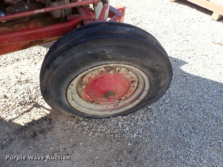 image for item DN2166 Ford  tractor