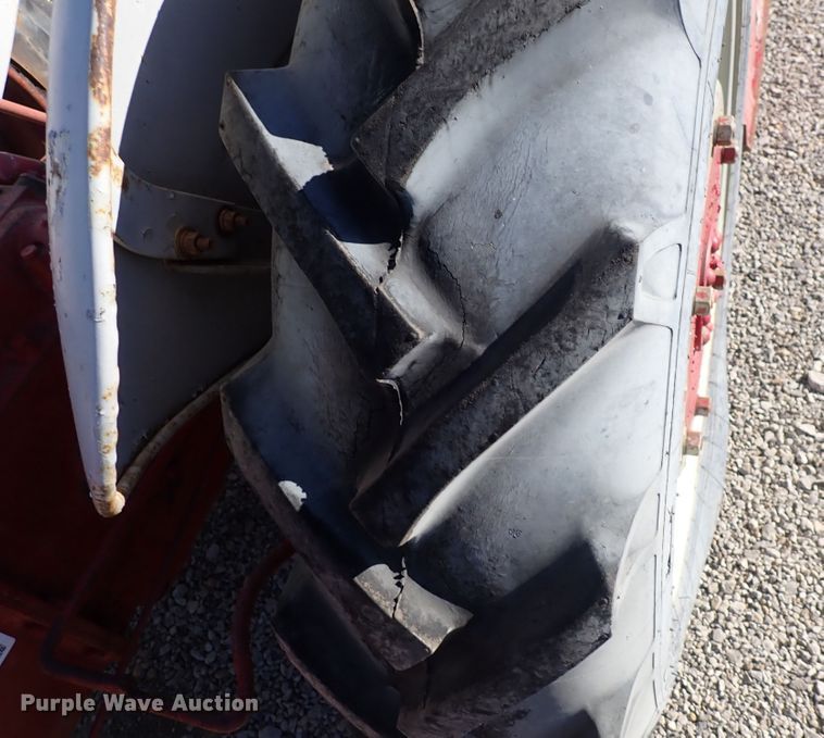 image for item DN2166 Ford  tractor