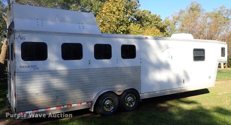 image for item DN2183 2002 Kiefer Genesis X-480  horse trailer