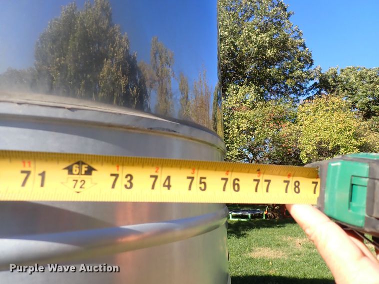 image for item DN2183 2002 Kiefer Genesis X-480  horse trailer