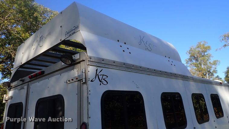 image for item DN2183 2002 Kiefer Genesis X-480  horse trailer