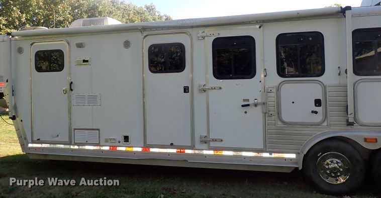 image for item DN2183 2002 Kiefer Genesis X-480  horse trailer