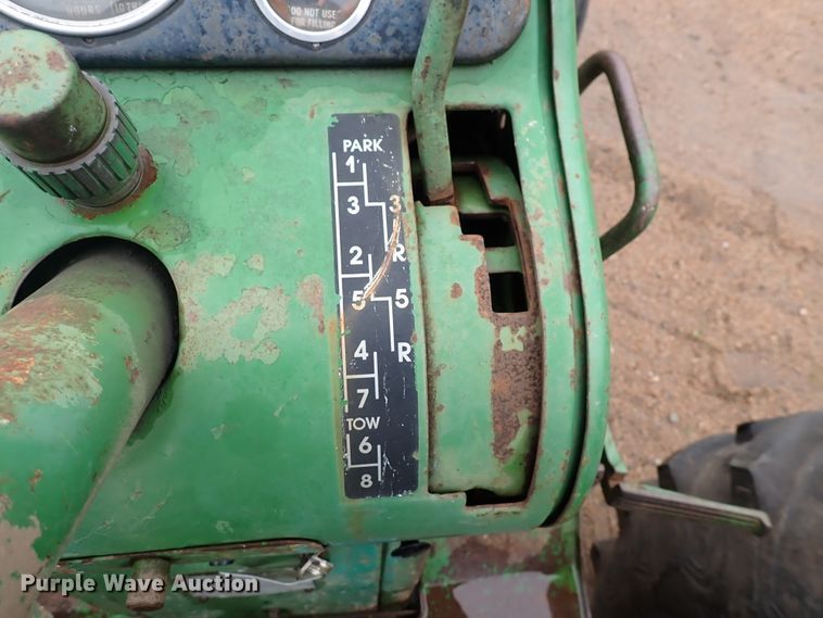 image for item DN2215 1962 John Deere 4010  tractor