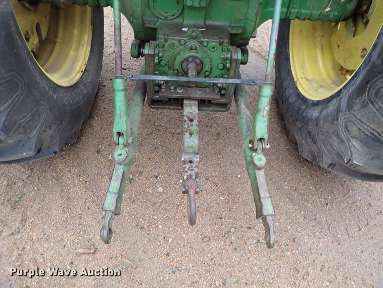 image for item DN2215 1962 John Deere 4010  tractor