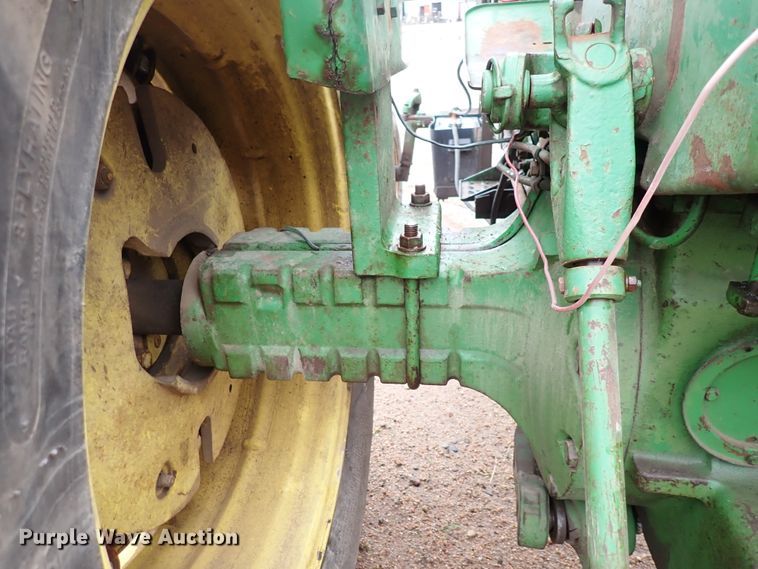 image for item DN2215 1962 John Deere 4010  tractor