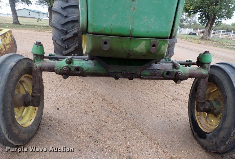 image for item DN2215 1962 John Deere 4010  tractor