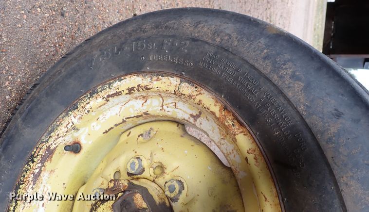 image for item DN2215 1962 John Deere 4010  tractor