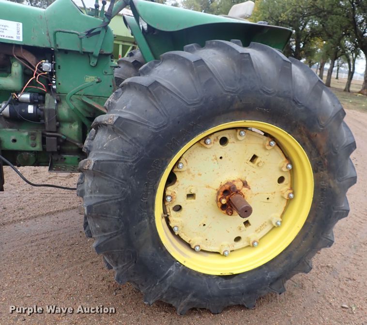 image for item DN2215 1962 John Deere 4010  tractor