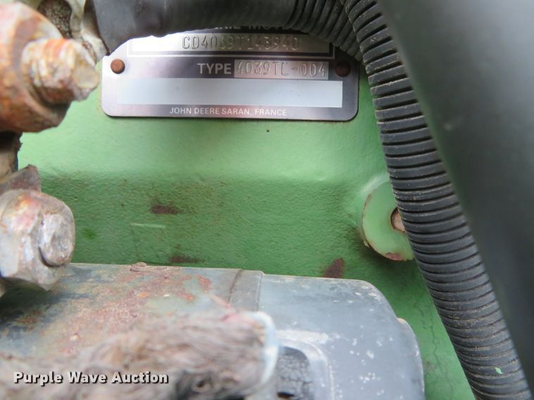 image for item DN7761 1994 John Deere 6200  tractor