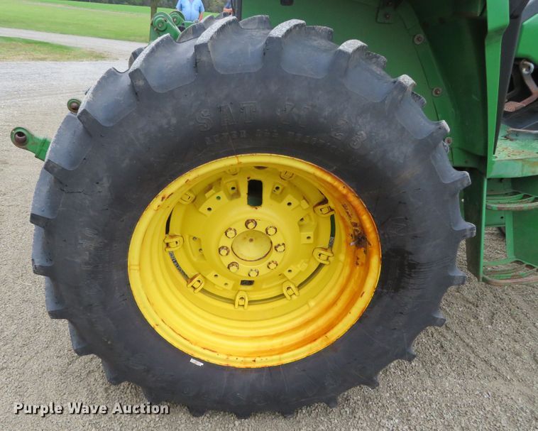 image for item DN7761 1994 John Deere 6200  tractor