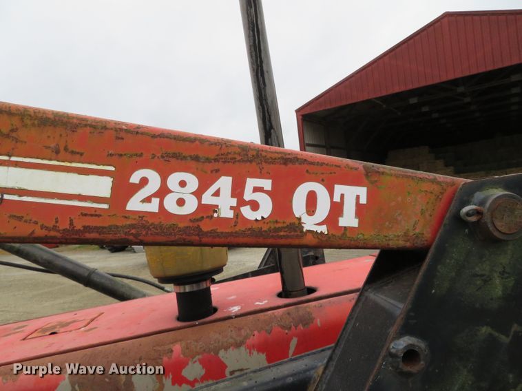 image for item DN7765 1995 Massey Ferguson 383  tractor