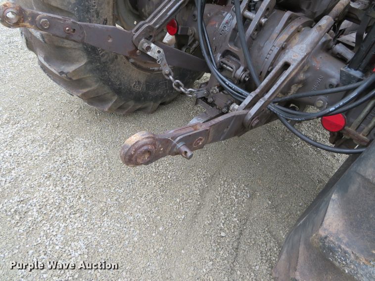 image for item DN7765 1995 Massey Ferguson 383  tractor