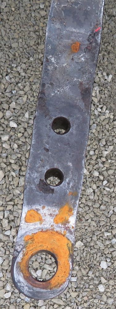 image for item DN7765 1995 Massey Ferguson 383  tractor